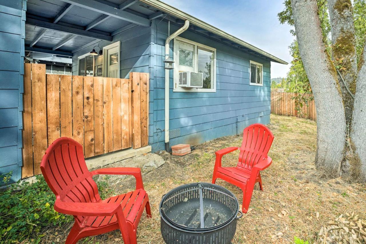Cozy With Fire Pit&gas Grill! Ferienhaus Roseburg