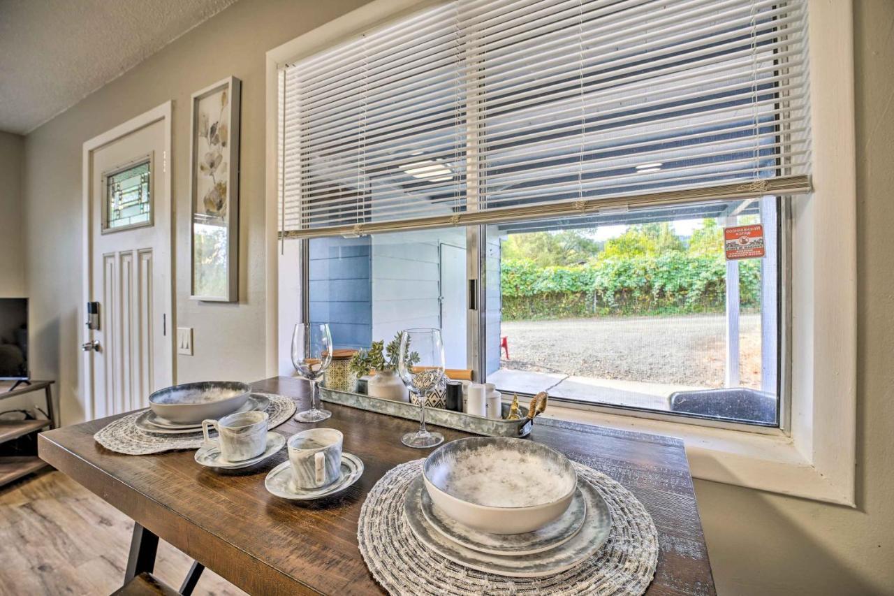 Cozy With Fire Pit&gas Grill! Ferienhaus Roseburg